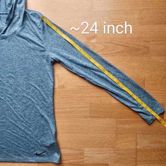 Nike Long Sleeve Hoodie - Picture 4 of 7